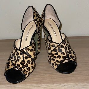 Audrey Brooke sexy leopard print cow hide - excellent condition!